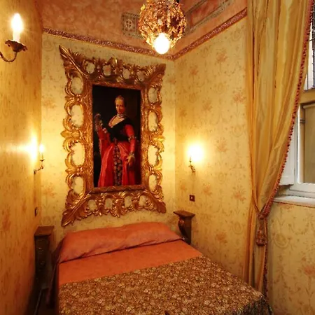 Bed & Breakfast Antica Dimora Dell'orso 3*