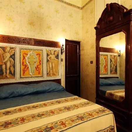 Antica Dimora Dell'orso Nocleg ze śniadaniem 2*