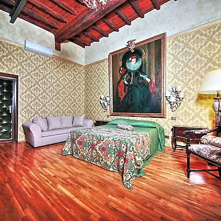 Antica Dimora Dell'orso فندق مبيت وإفطار 3*