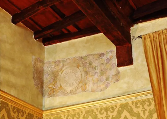 Antica Dimora Dell'orso 3*