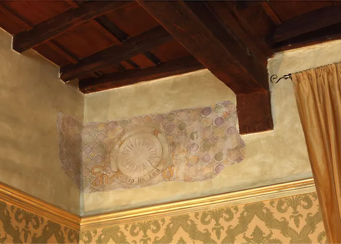 Bed & Breakfast Antica Dimora Dell'orso 3*